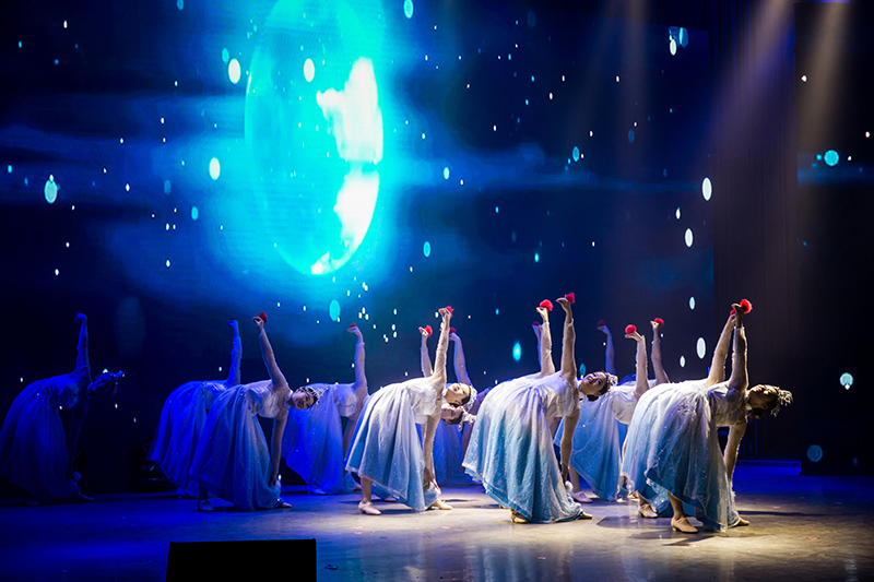 歡欣鼓舞迎新春，滿懷豪情攀高峰 | 聯(lián)橋集團(tuán)2020迎新春聯(lián)歡晚會(huì)激情開(kāi)演(圖14)