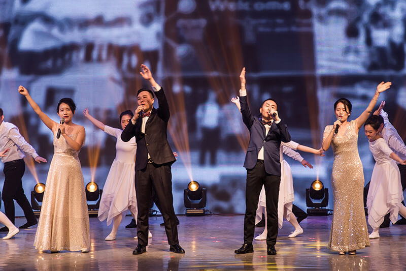 歡欣鼓舞迎新春，滿懷豪情攀高峰 | 聯(lián)橋集團(tuán)2020迎新春聯(lián)歡晚會(huì)激情開(kāi)演(圖25)