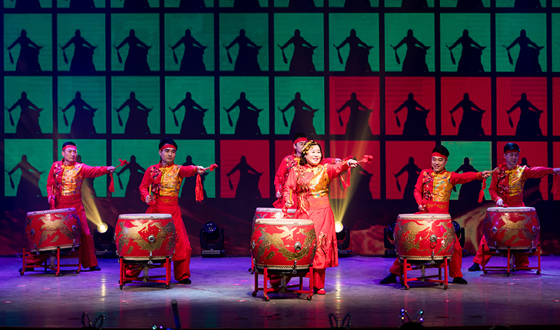 歡欣鼓舞迎新春，滿懷豪情攀高峰 | 聯(lián)橋集團(tuán)2020迎新春聯(lián)歡晚會(huì)激情開(kāi)演(圖30)