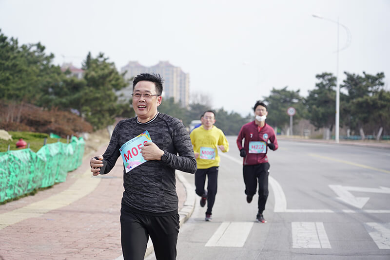 聯(lián)橋集團(tuán)2021春季越野賽燃情開賽(圖5)