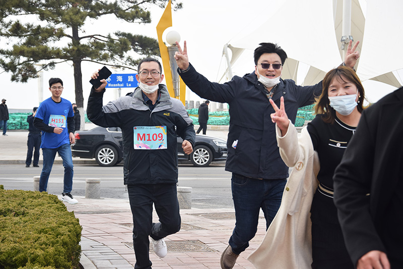 聯(lián)橋集團(tuán)2021春季越野賽燃情開賽(圖25)